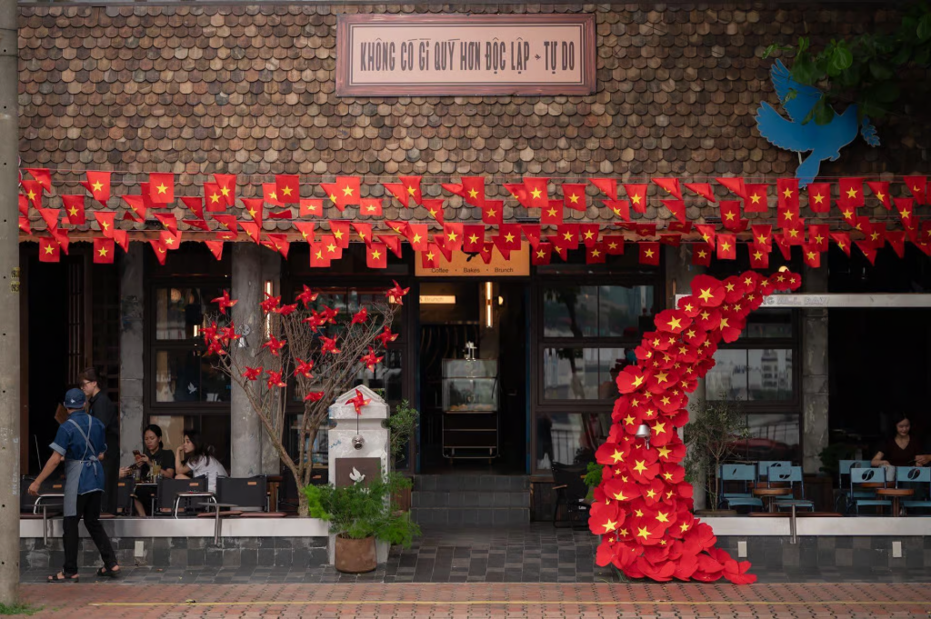 Da Nang City Tour by Cyclo Michelin Food & Japanese Guide