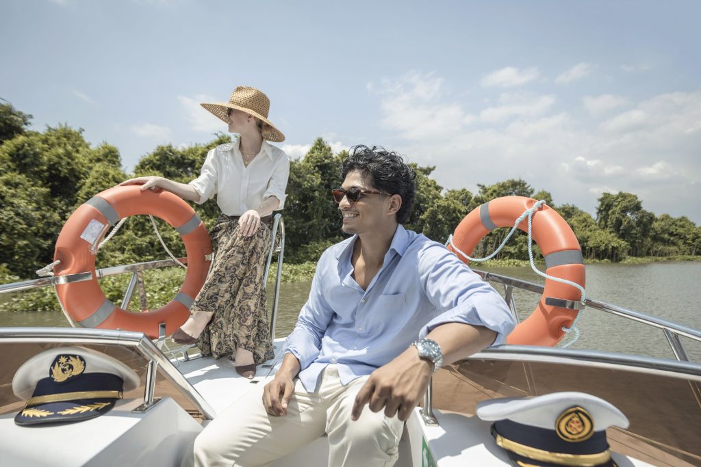 HCM: Full-Day Can Gio Mangrove Forest Luxury Speedboat Tour
