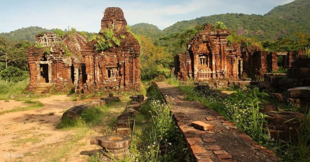 From Da Nang: My Son Sanctuary and Hoi An Guided Tour